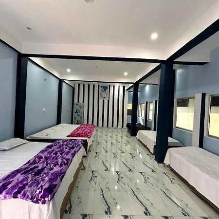 Shree Valmiki Home Stay Ayodhya エクステリア 写真