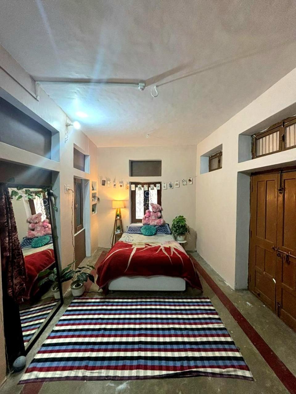 Shree Valmiki Home Stay Ayodhya エクステリア 写真